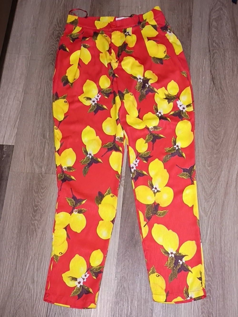 L'ATISTE Red Pants with Yellow Lemon Print